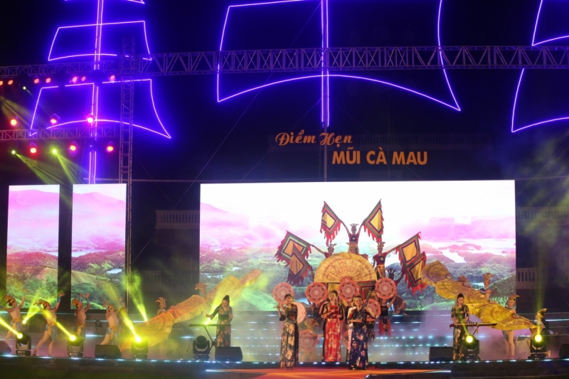 Các tiết mục đặc sắc trong Lễ khánh thành biểu tượng Cột cờ Hà Nội tại Mũi Cà Mau và khai mạc Tuần Văn hóa - Du lịch Mũi Cà Mau 2019