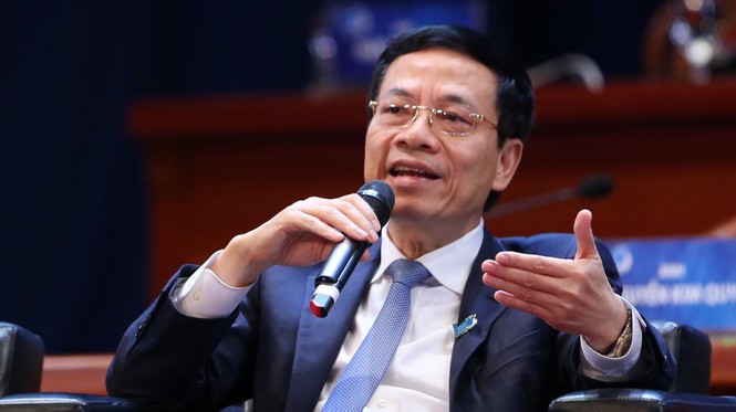 Bộ trưởng Bộ TT&amp;TT Nguyễn Mạnh Hùng
