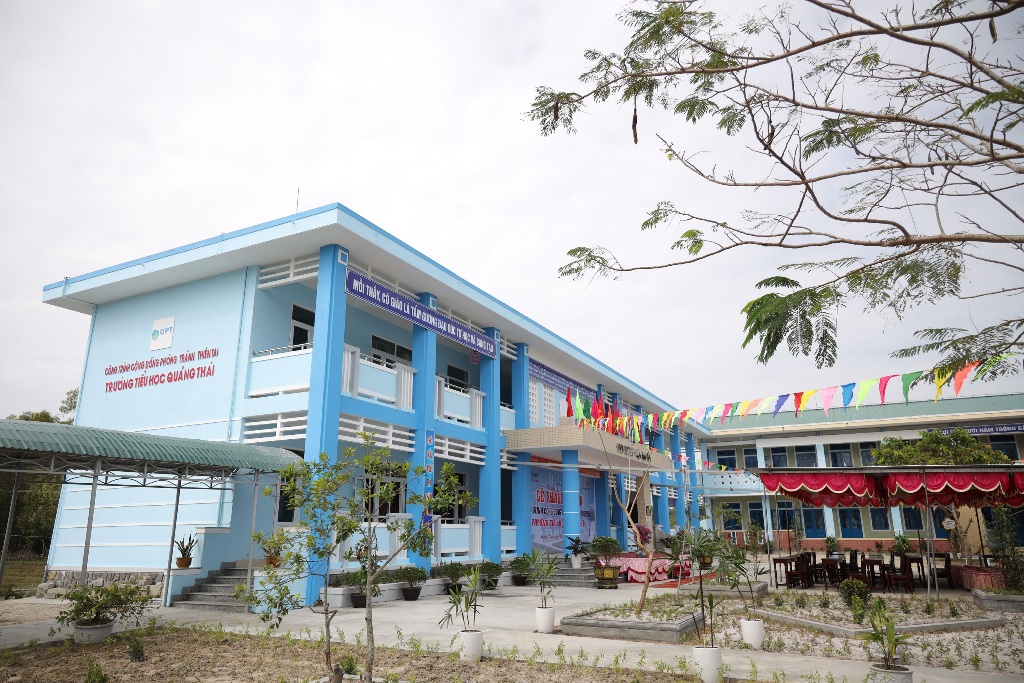 Trường Tiểu học Quảng Thái khang trang, theo đúng tiêu chuẩn quốc gia vừa được khánh thành và đưa vào hoạt động