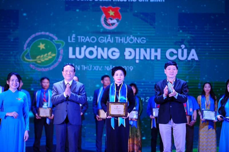 Năm 2019, giải thưởng Lương Định Của được trao cho 34 nhà nông trẻ xuất sắc