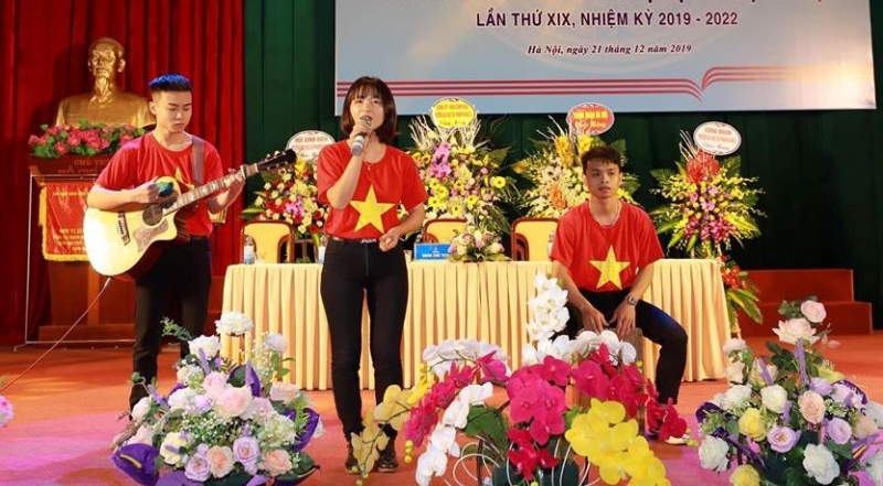 Một tiết mục văn nghệ đặc sắc của sinh viên trường Đại học Sư phạm Hà Nội 2