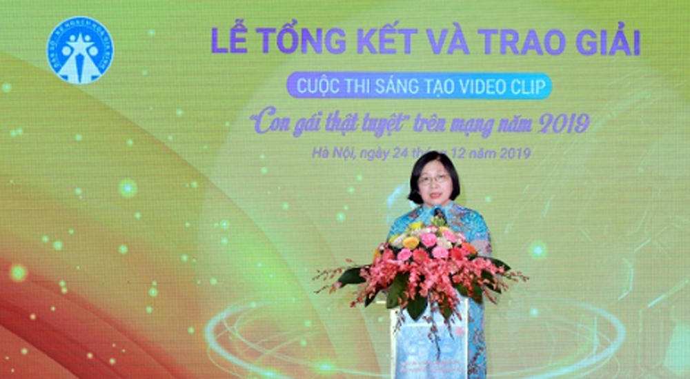 Phó Tổng cục trưởng TCDS Nguyễn Thị Ngọc Lan phát biểu tại Lễ tổng kết