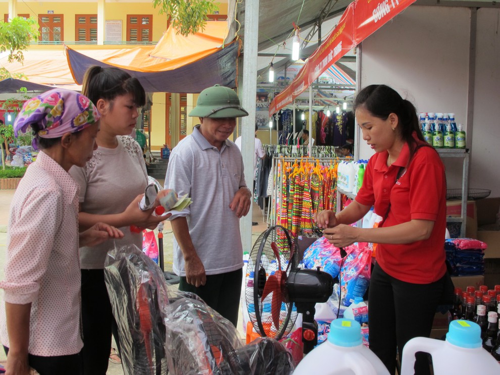 Đa phần người dân các vùng nông thôn đều mong muốn có những điểm bán hàng Việt cố định chứ không đơn thuần chỉ là những kỳ tổ chức hội chợ