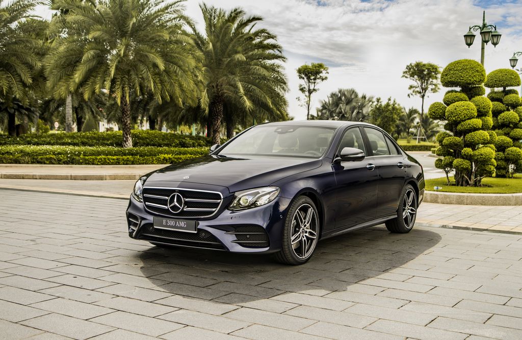 Mercedes-Benz E300 AMG có mức tăng 87 triệu VNĐ