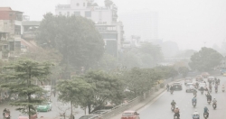 Học sinh Hà Nội có thể nghỉ học nếu ô nhiễm không khí chạm mức “nguy hại”