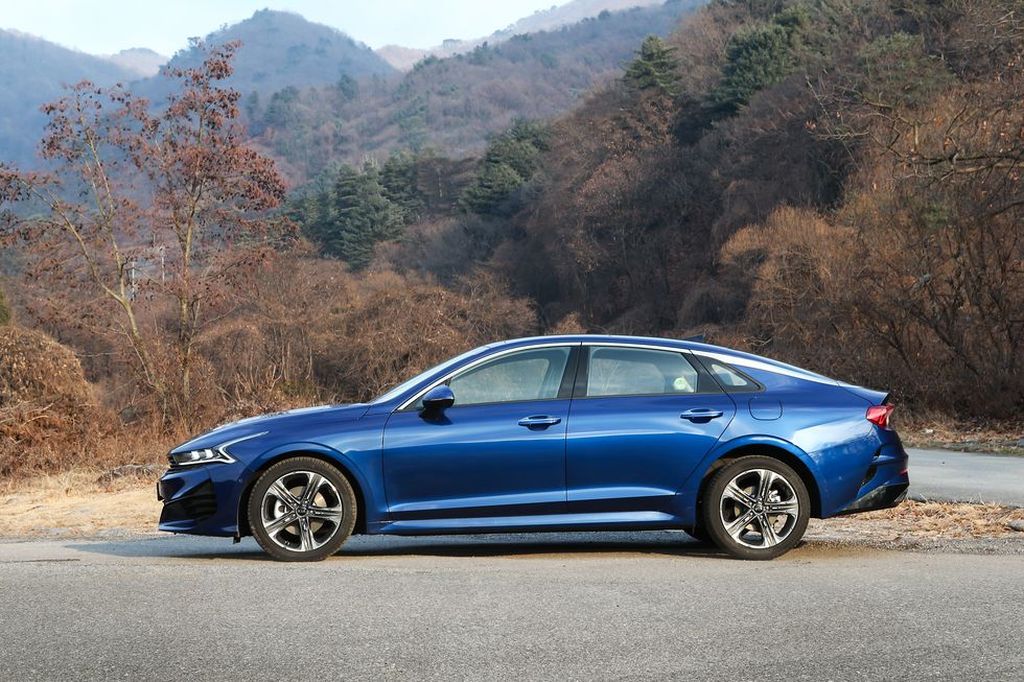 Kia Optima/K5 2021 tung ảnh thực tế tại Hàn Quốc - Kẻ đe doạ Mazda6