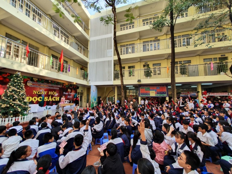 Học sinh hào hứng với các trò chơi tại