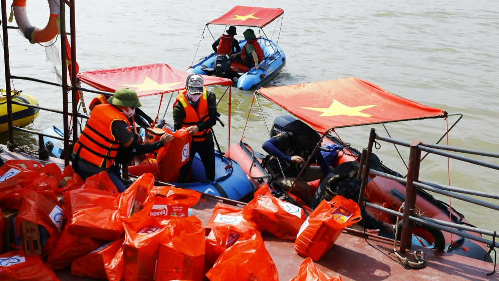 Cổ vũ, khơi dậy lẽ sống cao đẹp trong thanh niên để phát triển đất nước hùng cường