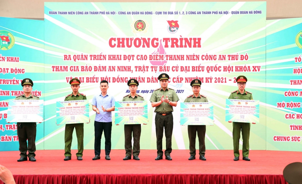 Ra mắt các mô hình, công trình thanh niên