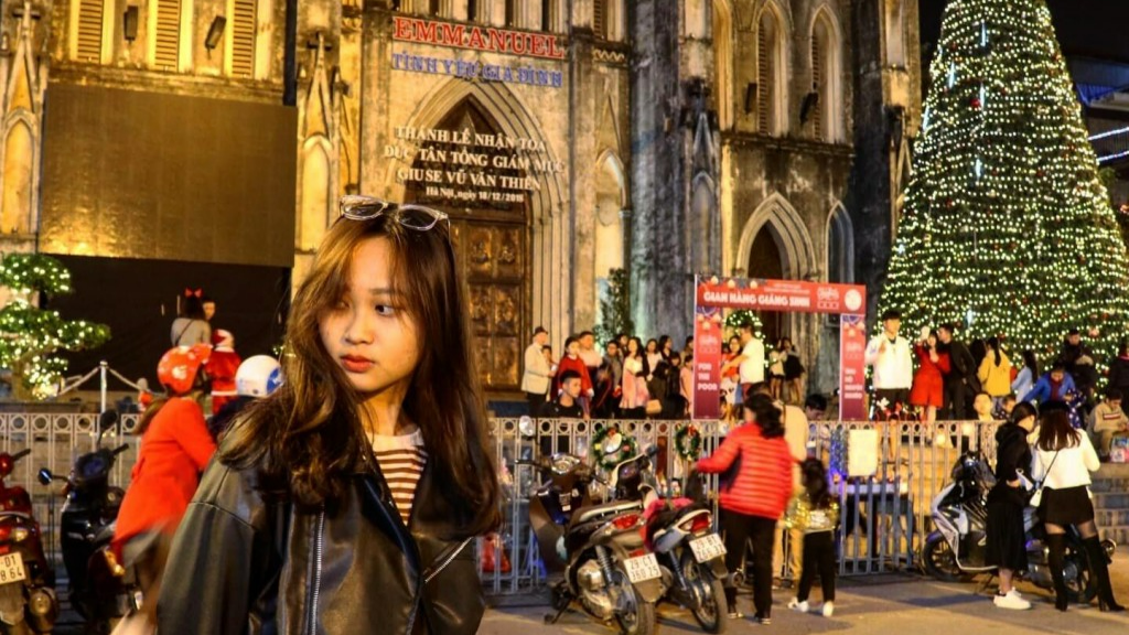 Nới lỏng giãn cách: Đừng vui quá xá, bỏ lỡ tương lai