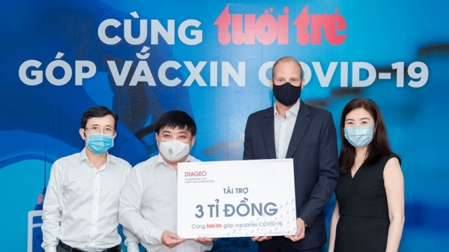 Diageo Việt Nam tài trợ 3 tỷ đồng chiến dịch tiêm vắc-xin Covid-19