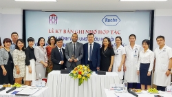 Roche Việt Nam đẩy mạnh hợp tác nâng cao chất lượng điều trị ung thư