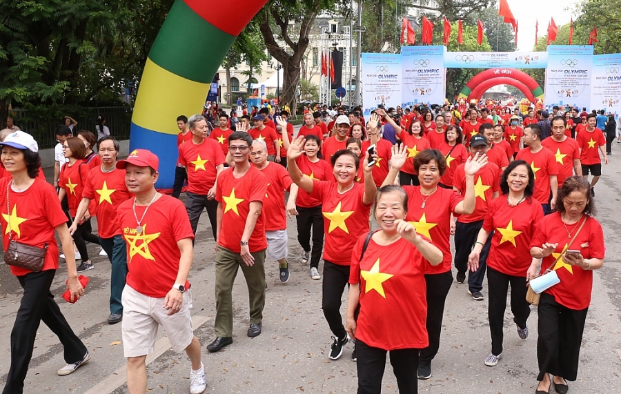 Đông đảo người dân tham gia Ngày chạy Olympic vì sức khỏe toàn dân và Lễ phát động Giải chạy Báo Hànộimới mở rộng lần thứ 47 - Vì hòa bình năm 2021