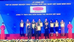 Dai-ichi Life Việt Nam được vinh danh trong  “Top 50 Doanh nghiệp tăng trưởng xuất sắc nhất Việt Nam”