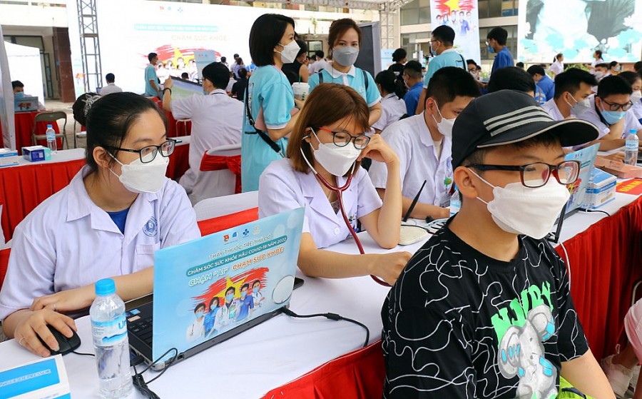 Phát động hành trình “Thầy thuốc trẻ làm theo lời Bác tình nguyện vì sức khỏe cộng đồng” năm 2022