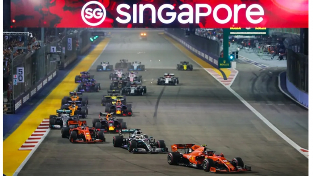 Chặng đua đêm F1 Singapore GP trên đường đua Marina Bay Street Circuit