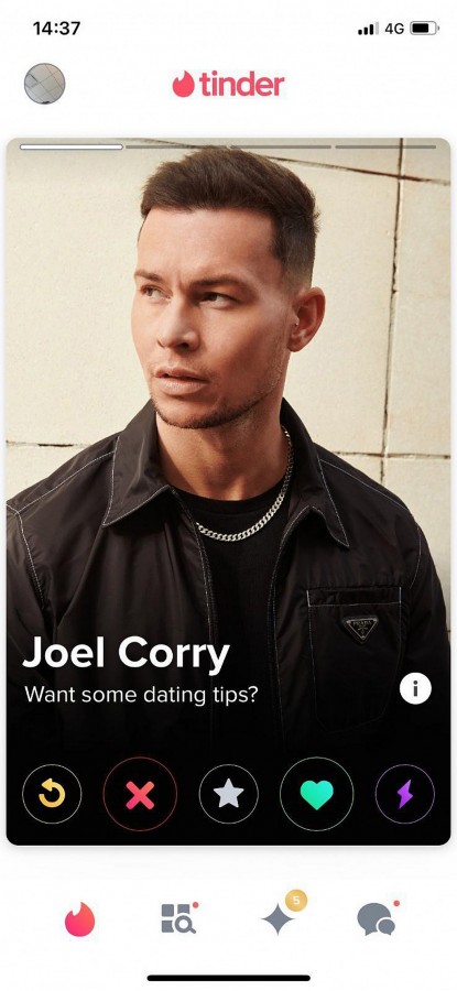 DJ Joel Corry sẽ xuất hiện độc quyền trên Tinder