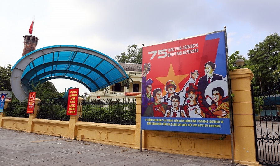 pho phuong ha noi rop co hoa chao mung quoc khanh 29