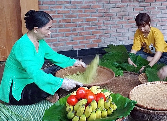 Bảo tàng Dân tộc học Việt Nam tổ chức quay truyền hình “Tôn vinh nghệ nhân làm đồ chơi”