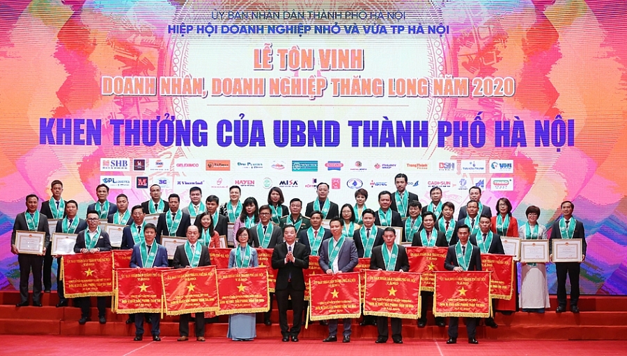 Tôn vinh doanh nhân, doanh nghiệp Thăng Long 2020