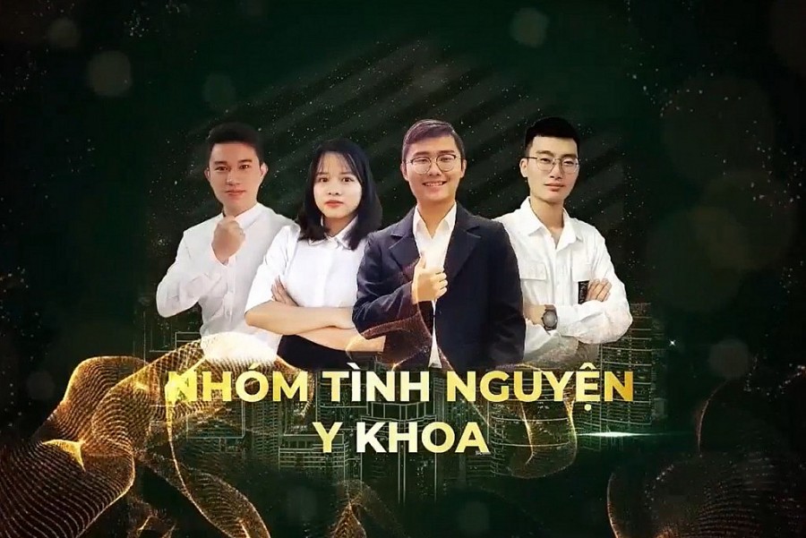 Quán quân VSIC 2021 đội thi Nhóm tình nguyện y khoa - Hệ sinh thái y khoa online 