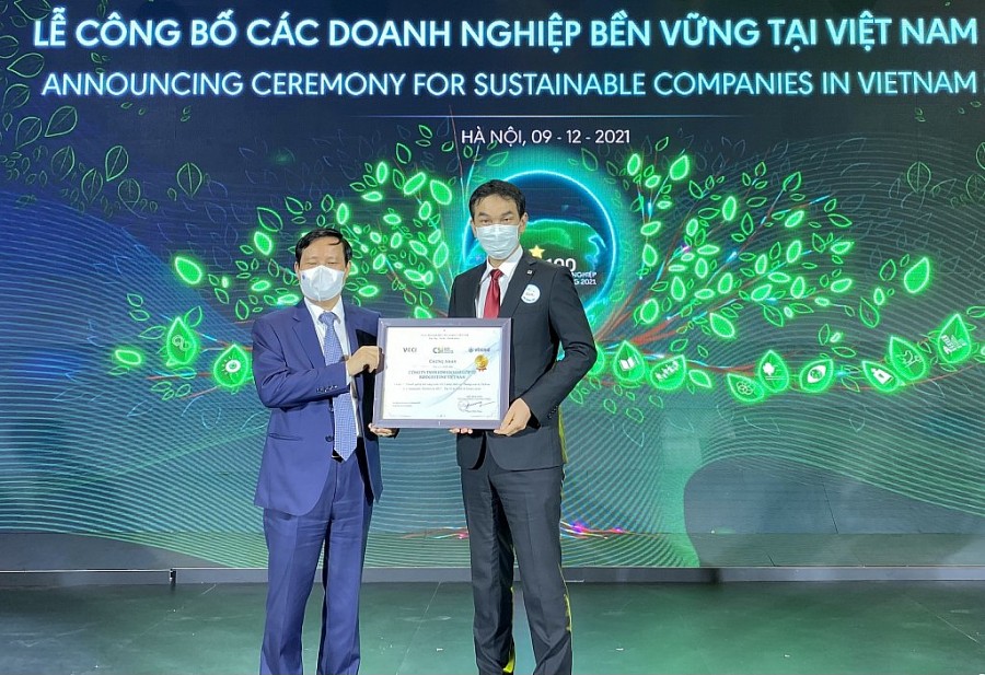 Ông Sadaharu Kato, Giám đốc Điều hành Bridgestone Việt Nam tại sự kiện trao giải CSI 2021