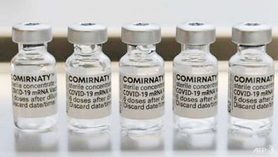 Lọ rỗng dán nhãn vắc-xin COVID-19 của Pfizer-BioNTech
