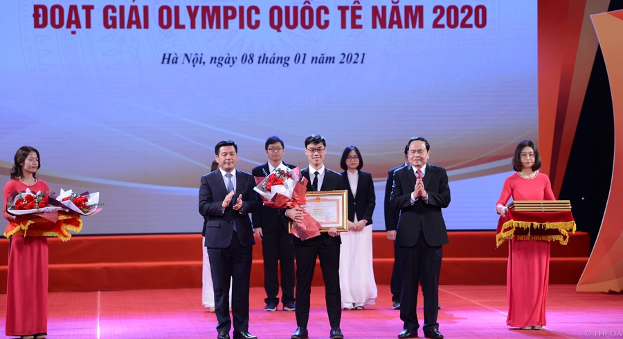 Tuyên dương học sinh trung học phổ thông đoạt giải Olympic quốc tế năm 2020