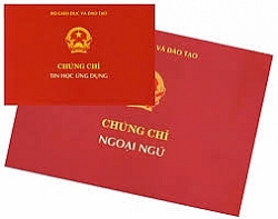 Chính thức bỏ quy định giáo viên phải có chứng chỉ tin học, ngoại ngữ