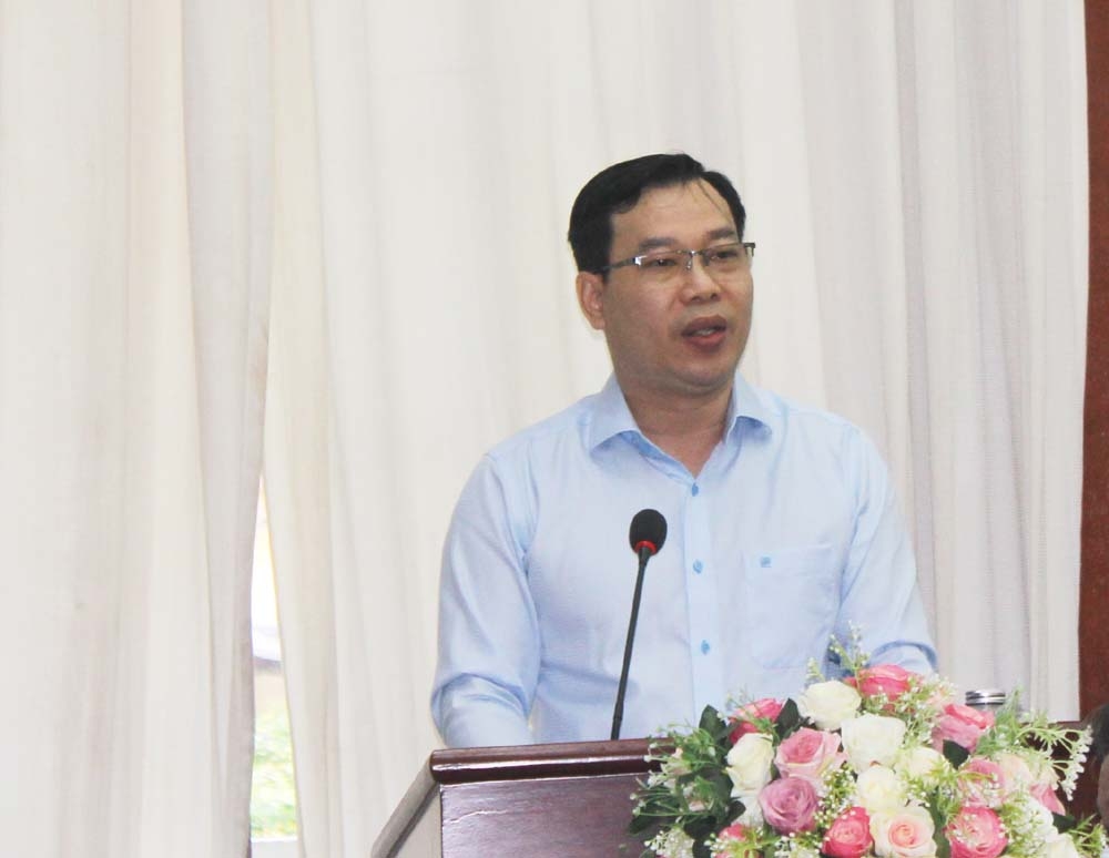 Các ứng cử viên đại biểu Quốc hội khóa XV tiếp xúc trực tuyến với cử tri huyện Thanh Trì