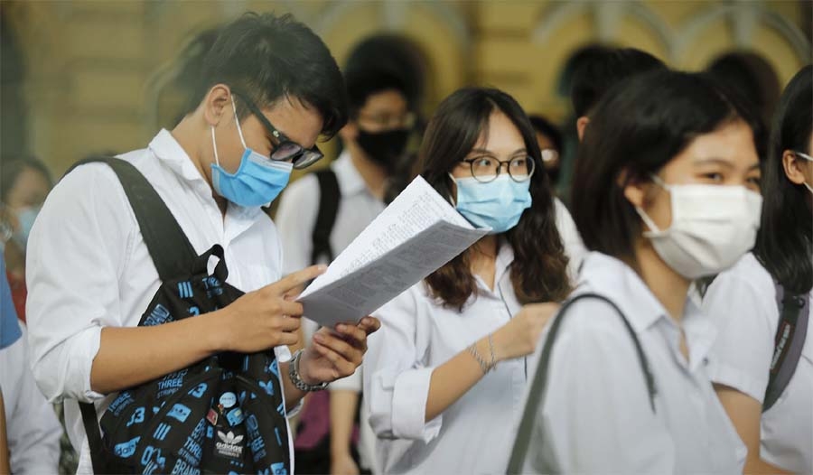 Tuyển sinh vào lớp 10 công lập Hà Nội: Trường nội thành “nóng” vì “tỉ lệ chọi” cao