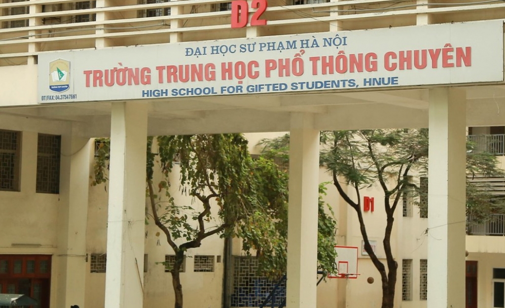 Trường THPT chuyên ở Hà Nội rút ngắn thời gian làm bài thi vào lớp 10