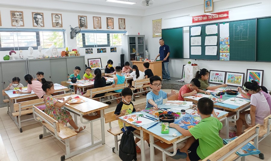 Phong phú các hoạt động hè cho học sinh trường Tiểu học Phan Chu Trinh