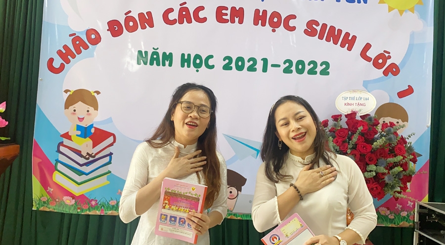 Độc đáo lễ chào đón học sinh lớp 1 giữa mùa dịch