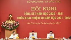 Đảm bảo an toàn trường học gắn với tiêm vắc xin