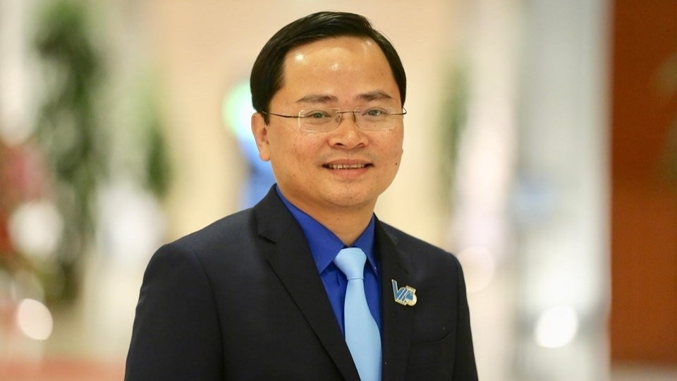 Ủy viên Trung ương Đảng, Bí thư thứ nhất Trung ương Đoàn Nguyễn Anh Tuấn 