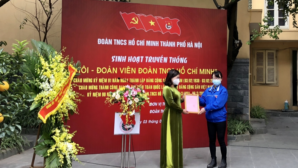 Bồi đắp niềm tự hào về Đảng quang vinh cho đoàn viên, thanh niên