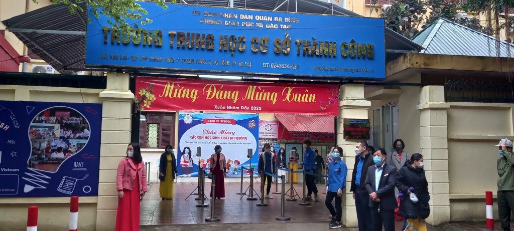 Chiến dịch “An toàn tới trường” đồng hành cùng học sinh Thủ đô