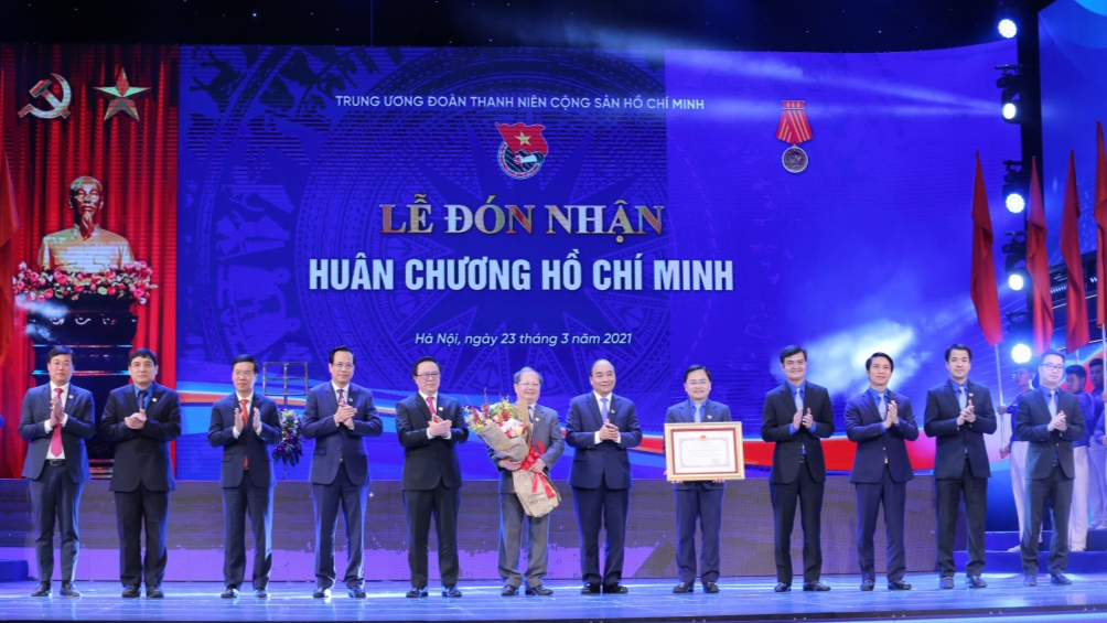 Đoàn TNCS Hồ Chí Minh đón nhận Huân chương Hồ Chí Minh