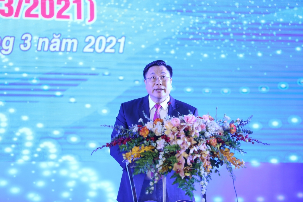 Đồng chí Nguyễn Quang Hiếu, Bí thư Quận ủy Hoàng Mai phát biểu tại chương trình 