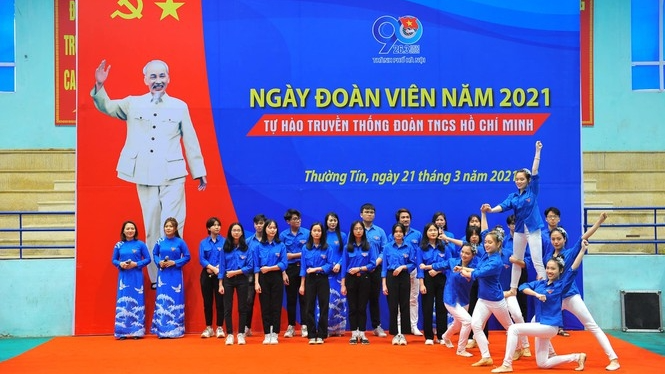 Tiết mục văn nghệ tại chương trình 