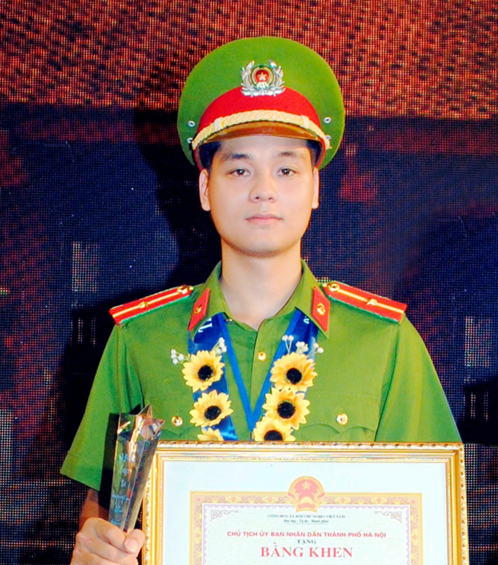 Thượng úy Nguyễn Công Nhị 