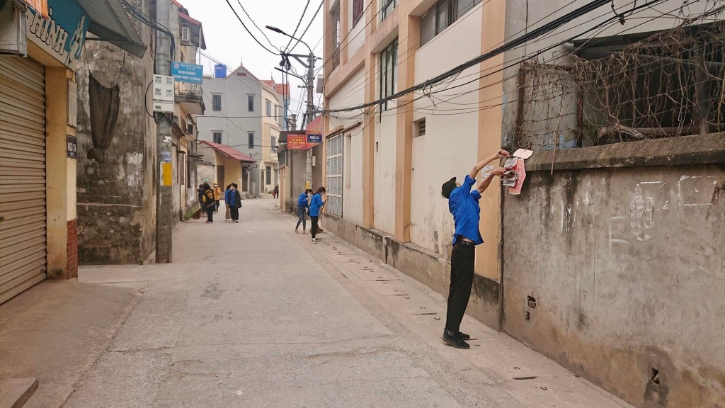 Tuổi trẻ xã Hà Hồi, Thường Tín vệ sinh môi trường 