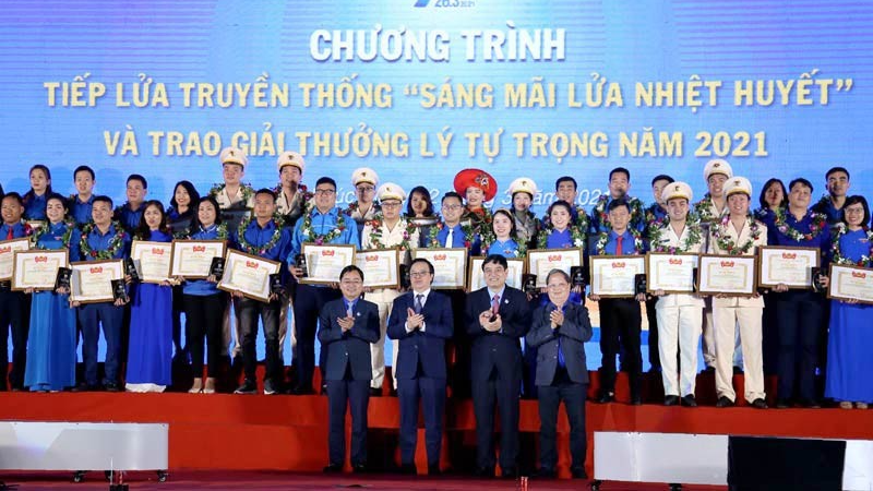 Lễ trao Giải thưởng Lý Tự Trọng năm 2021