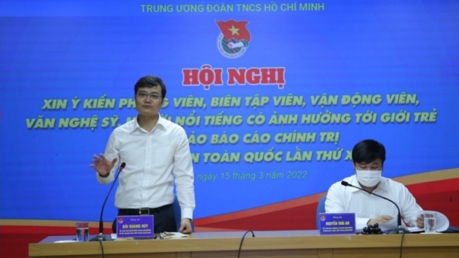 Văn nghệ sĩ, phóng viên trẻ hiến kế cho Đoàn