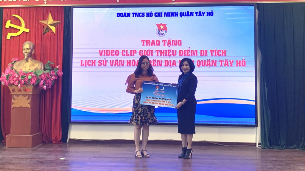 Trường THPT Chu Văn An giành giải Nhất “Tôi là đại sứ du lịch Tây Hồ”