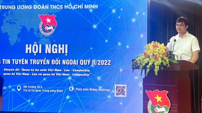 Bí thư Thường trực Trung ương Đoàn Bùi Quang Huy phát biểu tại hội nghị