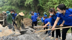 Ngày cao điểm “Tình nguyện chung tay xây dựng Nông thôn mới”