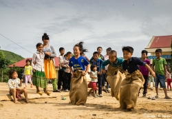 Chàng trai trẻ nặng lòng với bà con vùng cao
