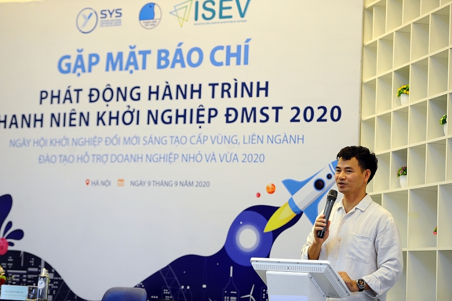 Anh Nguyễn Xuân Bắc, Phó Chủ tịch Trung ương Hội LHTN Việt Nam chia sẻ thông tin tại chương trình 